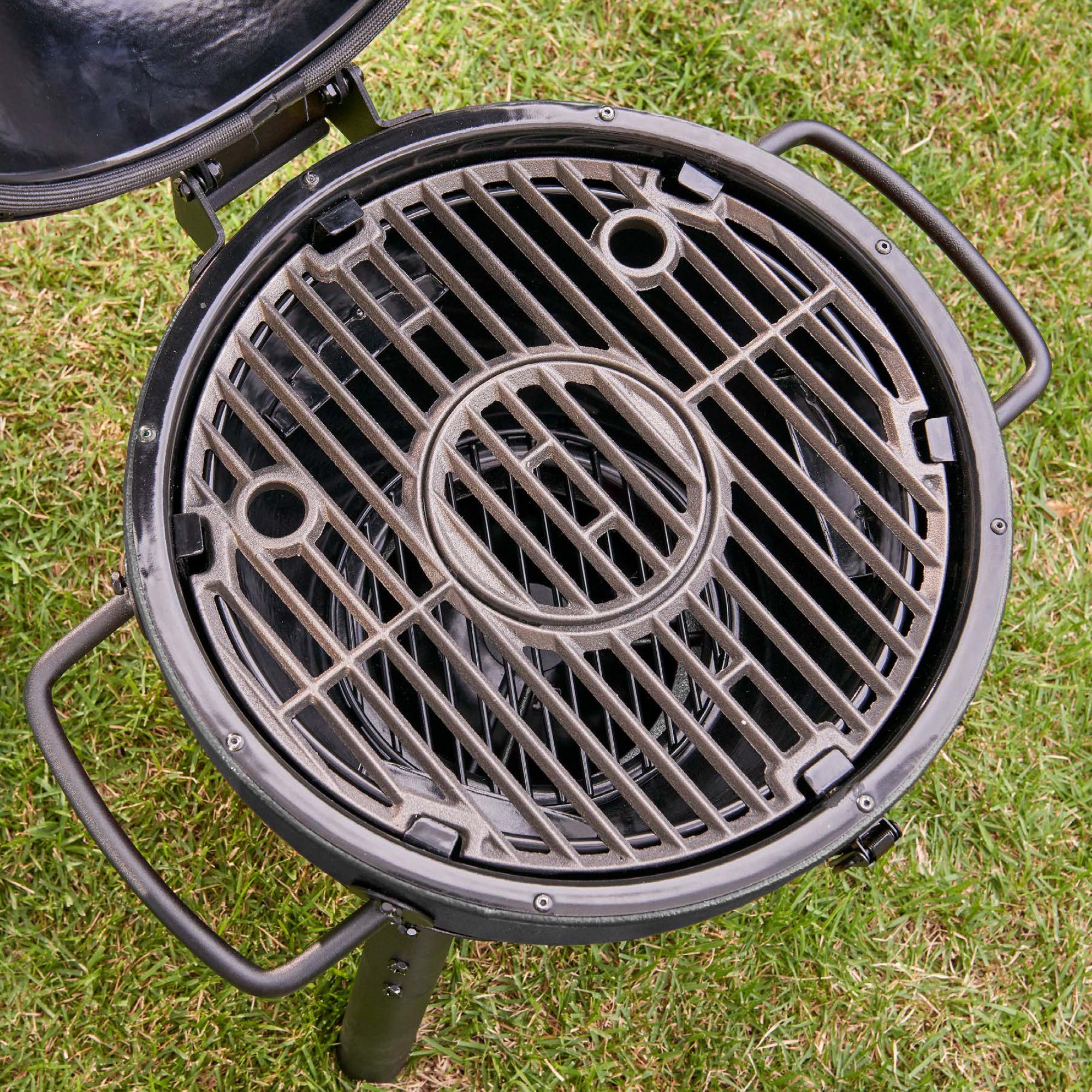 Char-Griller Akorn Jr Kamado